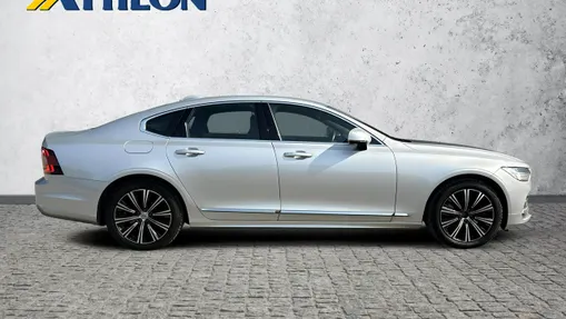 VOLVO S90 -