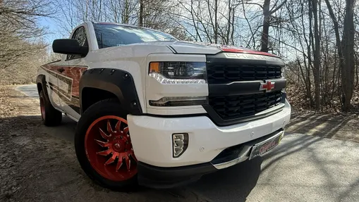 CHEVROLET Silverado -