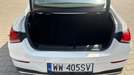 MERCEDES-BENZ CLA -