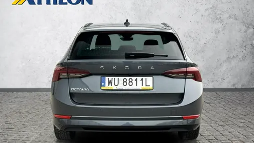 SKODA Octavia -