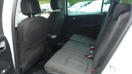OPEL Zafira -