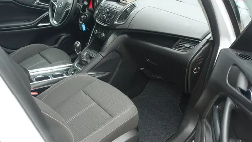 OPEL Zafira -
