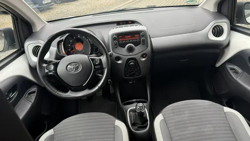 TOYOTA Aygo -
