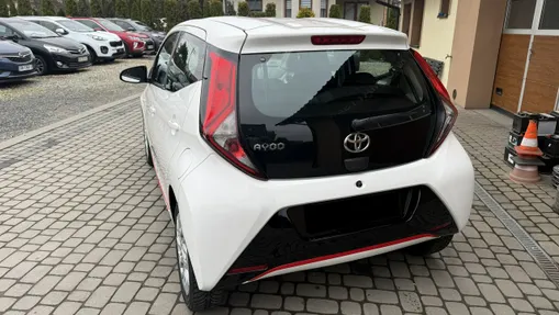 TOYOTA Aygo -