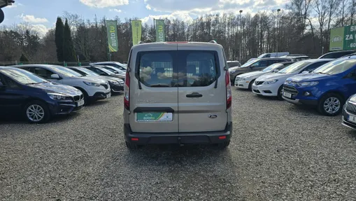 FORD Tourneo Connect -