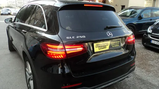 MERCEDES-BENZ GLC -