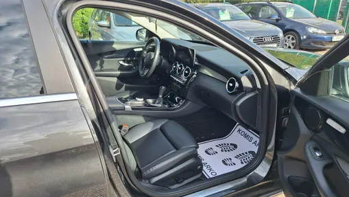 MERCEDES-BENZ C Klasa -