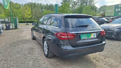 MERCEDES-BENZ C Klasa -