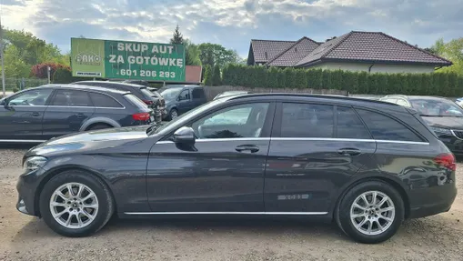 MERCEDES-BENZ C Klasa -