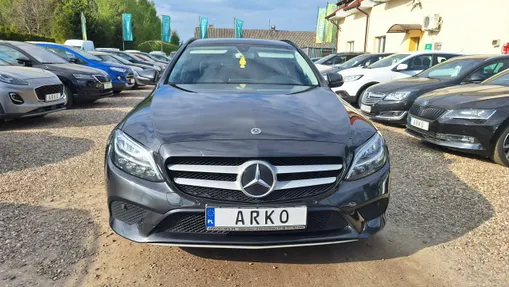 MERCEDES-BENZ C Klasa -