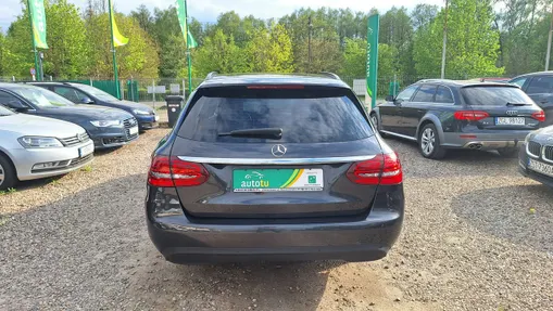 MERCEDES-BENZ C Klasa -