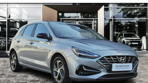 HYUNDAI i30 -