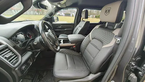 RAM 1500 -