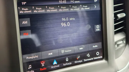 RAM 1500 -