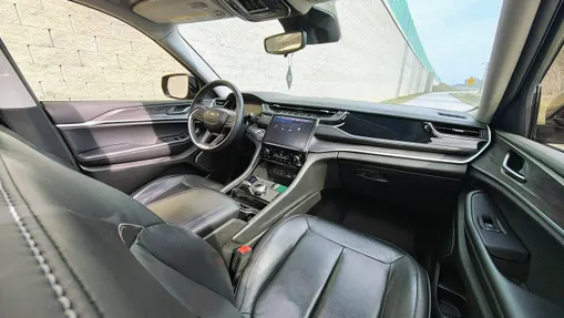 JEEP Grand Cherokee -