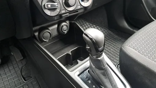 SUZUKI Swift -