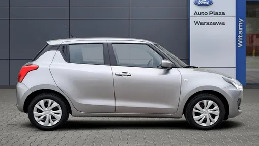 SUZUKI Swift -