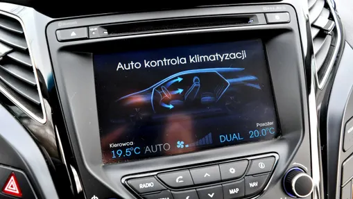 HYUNDAI i40 -