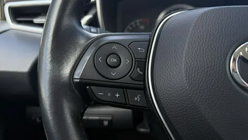 TOYOTA Corolla -