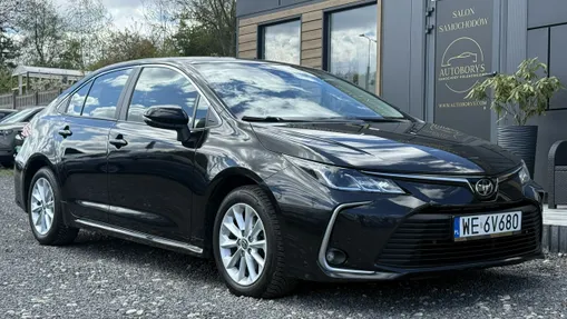 TOYOTA Corolla -