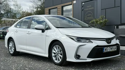 TOYOTA Corolla -