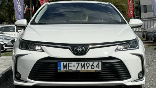 TOYOTA Corolla -