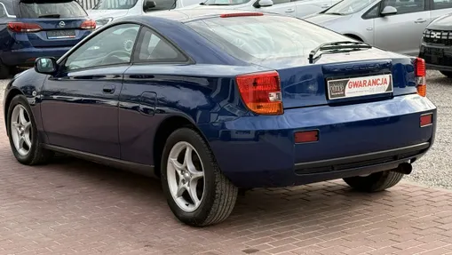 TOYOTA Celica -