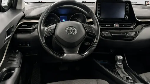 TOYOTA C-HR -