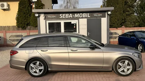 MERCEDES-BENZ C Klasa -