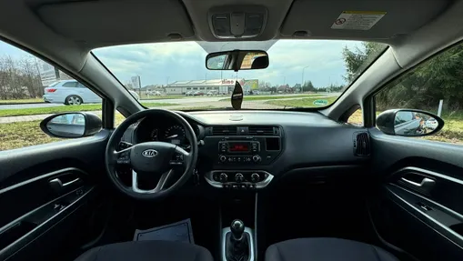 KIA Rio -