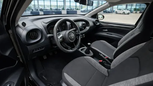 TOYOTA Aygo X -