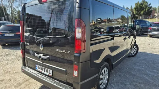 RENAULT Trafic -