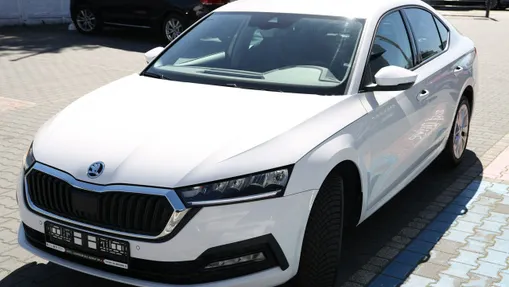 SKODA Octavia -