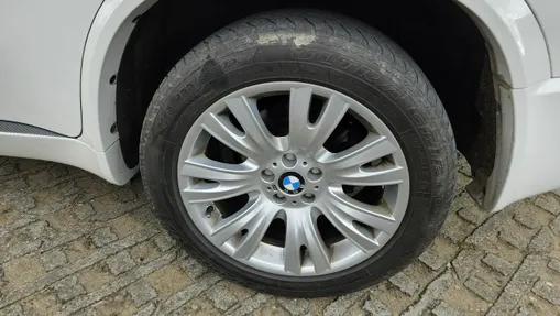 BMW X5 -