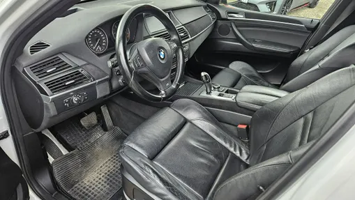 BMW X5 -