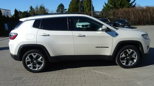 JEEP Compass -
