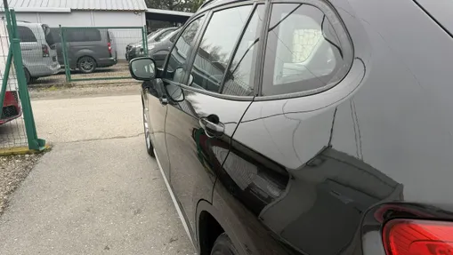 BMW X1 -