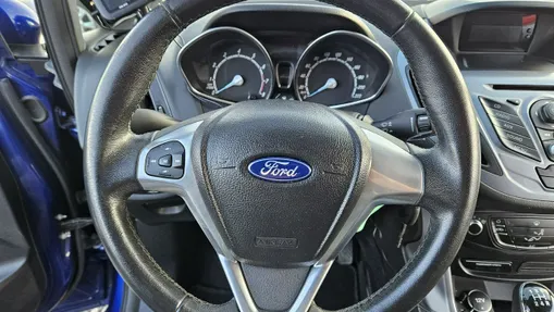 FORD B-MAX -