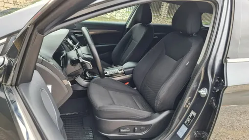 HYUNDAI i40 -