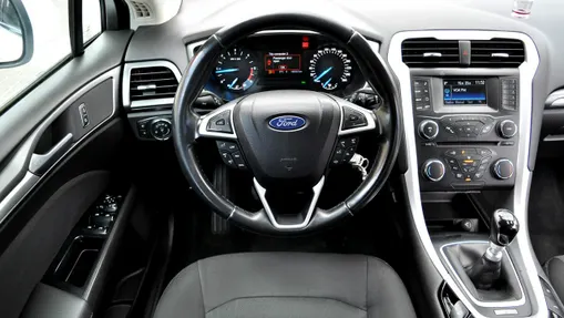 FORD Mondeo -