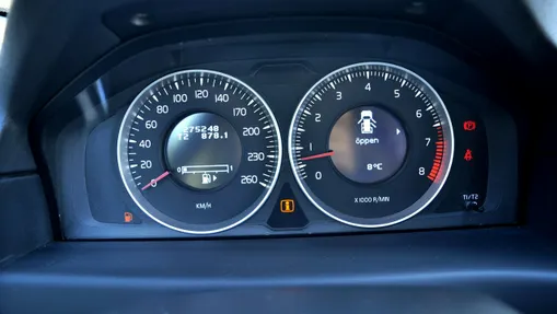 VOLVO V70 -