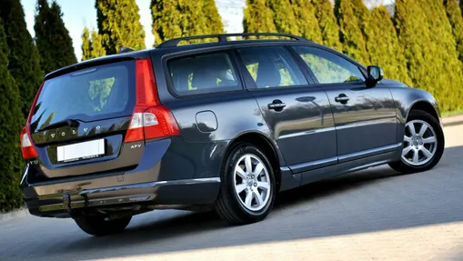 VOLVO V70 -