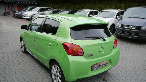 MITSUBISHI Space Star -