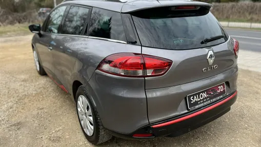 RENAULT Clio -