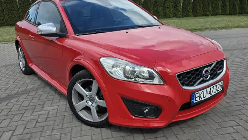 VOLVO C30 -
