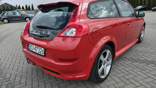 VOLVO C30 -
