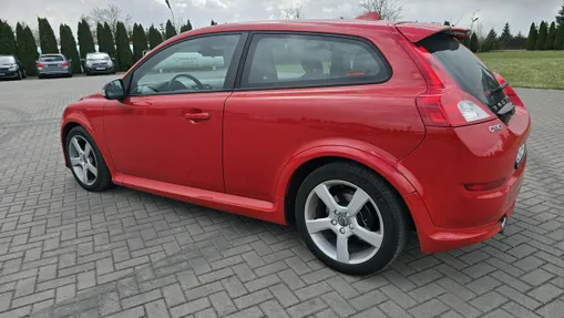 VOLVO C30 -