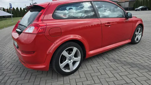 VOLVO C30 -