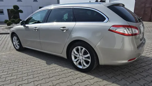 PEUGEOT 508 -