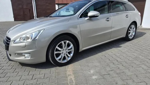 PEUGEOT 508 -